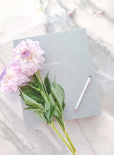 Load image into Gallery viewer, Wedding Planning Kit – Binder + Online Planner
